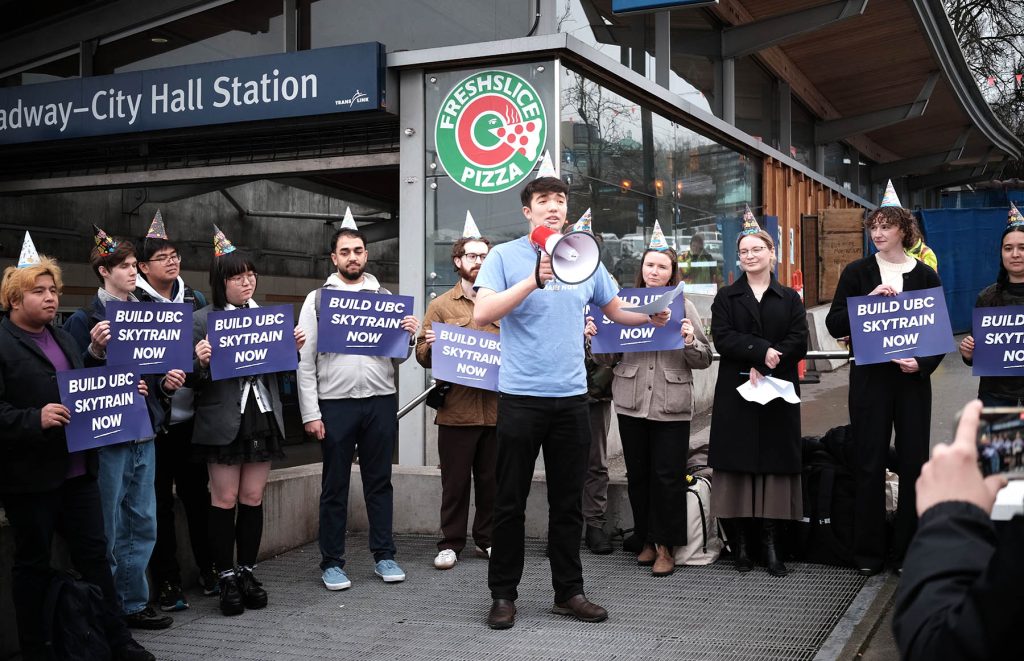 Momentum Building for Skytrain Extension, AMS says